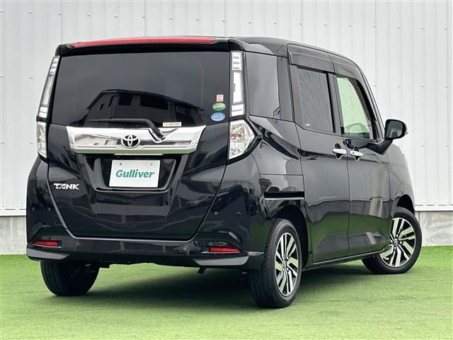 タンク カスタムＧ　禁煙車　純正ＳＤメモリーナビ　両側パワースライドドア　バックカメラ　クルーズコントロール　コーナーセンサー　ドライブレコーダー　パワーウィンドウ　オートエアコン　ＥＴＣ　スマートキー　プッシュスタート（7枚目）