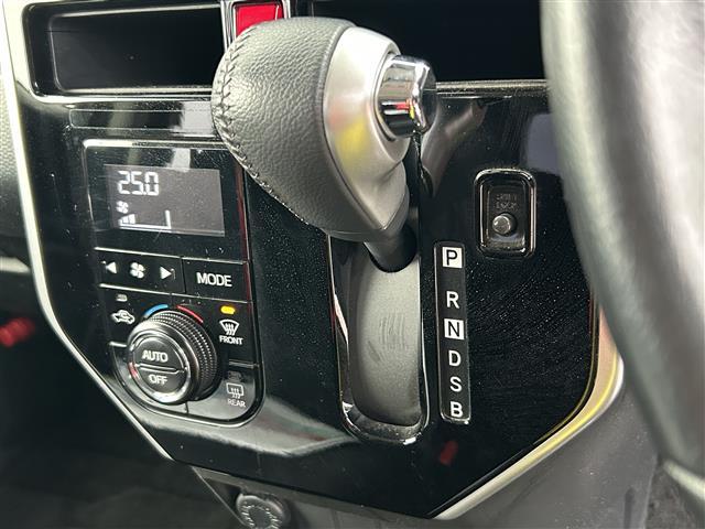 タンク カスタムＧ　禁煙車　純正ＳＤメモリーナビ　両側パワースライドドア　バックカメラ　クルーズコントロール　コーナーセンサー　ドライブレコーダー　パワーウィンドウ　オートエアコン　ＥＴＣ　スマートキー　プッシュスタート（25枚目）