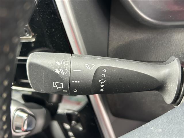 タンク カスタムＧ　禁煙車　純正ＳＤメモリーナビ　両側パワースライドドア　バックカメラ　クルーズコントロール　コーナーセンサー　ドライブレコーダー　パワーウィンドウ　オートエアコン　ＥＴＣ　スマートキー　プッシュスタート（30枚目）