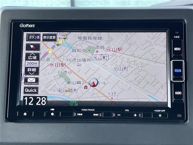 Ｎ－ＢＯＸカスタム Ｌ　コーディネートスタイル　禁煙　純正ナビ　バックカメラ　ＥＴＣ　両側パワスラ　前後ドラレコ　衝突軽減　レーンキープ　クリアランスソナー　シートヒーター　純正フロアマット　ＬＥＤヘッドライト　純正ＡＷ１４インチ　スマートキー（2枚目）
