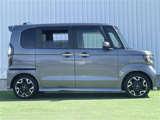 Ｎ－ＢＯＸカスタム Ｇ・ＥＸターボホンダセンシング　禁煙車　ホンダセンシング　純正７インチナビ　フルセグＴＶ　両側パワースライドドア　レーダークルーズコントロール　革巻きステアリング　ステアリングリモコン　ハーフレザーシート　純正１５インチＡＷ　ＥＴＣ（9枚目）