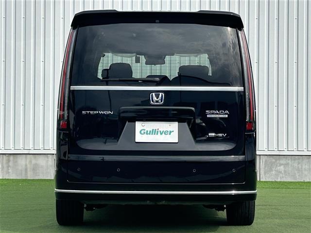 ステップワゴン ｅ：ＨＥＶスパーダ　プレミアムライン　禁煙車　純正ナビ　後席モニター　ホンダセンシング　全方位カメラ　ＢＳＭ　ＬＥＤライト　ハーフレザーシート　シートヒーター　両側パワスラ　電動リアゲート　電子パーキング　オートブレーキホールド　ＥＴＣ（9枚目）