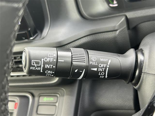 ステップワゴン ｅ：ＨＥＶスパーダ　プレミアムライン　禁煙車　純正ナビ　後席モニター　ホンダセンシング　全方位カメラ　ＢＳＭ　ＬＥＤライト　ハーフレザーシート　シートヒーター　両側パワスラ　電動リアゲート　電子パーキング　オートブレーキホールド　ＥＴＣ（19枚目）