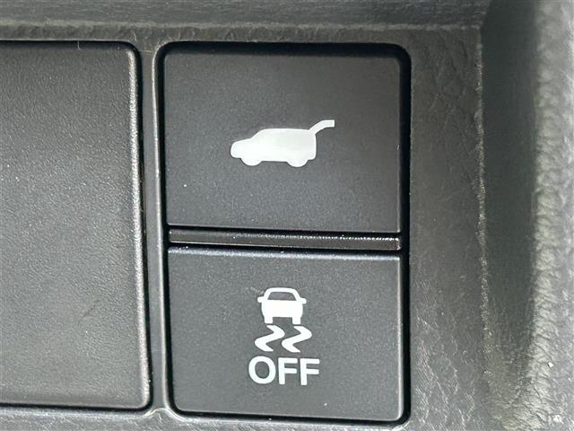 ステップワゴン ｅ：ＨＥＶスパーダ　プレミアムライン　禁煙車　純正ナビ　後席モニター　ホンダセンシング　全方位カメラ　ＢＳＭ　ＬＥＤライト　ハーフレザーシート　シートヒーター　両側パワスラ　電動リアゲート　電子パーキング　オートブレーキホールド　ＥＴＣ（25枚目）