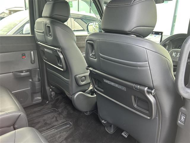 ステップワゴン ｅ：ＨＥＶスパーダ　プレミアムライン　禁煙車　純正ナビ　後席モニター　ホンダセンシング　全方位カメラ　ＢＳＭ　ＬＥＤライト　ハーフレザーシート　シートヒーター　両側パワスラ　電動リアゲート　電子パーキング　オートブレーキホールド　ＥＴＣ（34枚目）