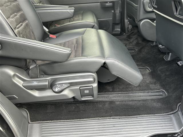 ステップワゴン ｅ：ＨＥＶスパーダ　プレミアムライン　禁煙車　純正ナビ　後席モニター　ホンダセンシング　全方位カメラ　ＢＳＭ　ＬＥＤライト　ハーフレザーシート　シートヒーター　両側パワスラ　電動リアゲート　電子パーキング　オートブレーキホールド　ＥＴＣ（37枚目）
