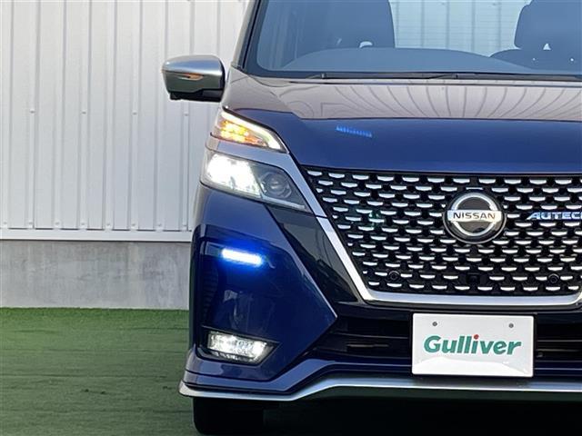 セレナ e-パワー オーテック セーフティパッケージ 禁煙車 エマージェンシーブレーキ 純正ナビ10インチナビ フルセグTV プロパイロット アラウンドビューモニター ブラインド 両側パワスラ ハンズフリーオートスライドドア ドラレコ ETC Pスタート(9枚目)