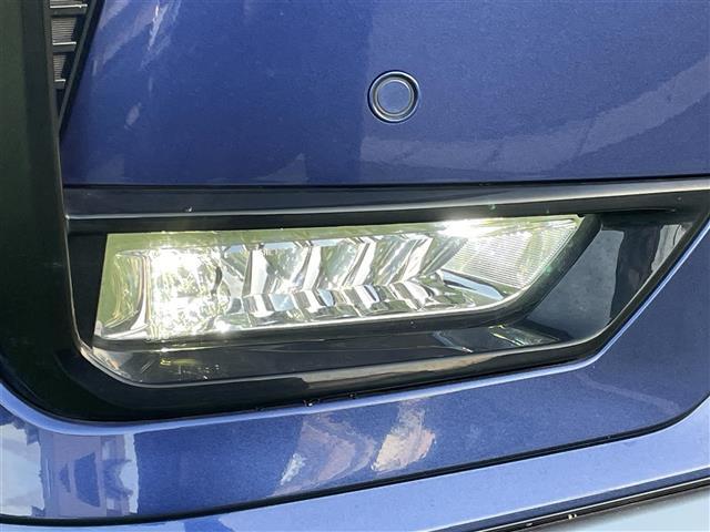 セレナ e-パワー オーテック セーフティパッケージ 禁煙車 エマージェンシーブレーキ 純正ナビ10インチナビ フルセグTV プロパイロット アラウンドビューモニター ブラインド 両側パワスラ ハンズフリーオートスライドドア ドラレコ ETC Pスタート(13枚目)