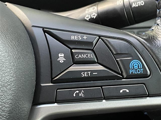 セレナ e-パワー オーテック セーフティパッケージ 禁煙車 エマージェンシーブレーキ 純正ナビ10インチナビ フルセグTV プロパイロット アラウンドビューモニター ブラインド 両側パワスラ ハンズフリーオートスライドドア ドラレコ ETC Pスタート(20枚目)