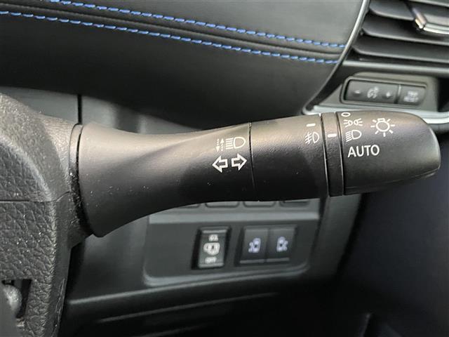 セレナ e-パワー オーテック セーフティパッケージ 禁煙車 エマージェンシーブレーキ 純正ナビ10インチナビ フルセグTV プロパイロット アラウンドビューモニター ブラインド 両側パワスラ ハンズフリーオートスライドドア ドラレコ ETC Pスタート(22枚目)