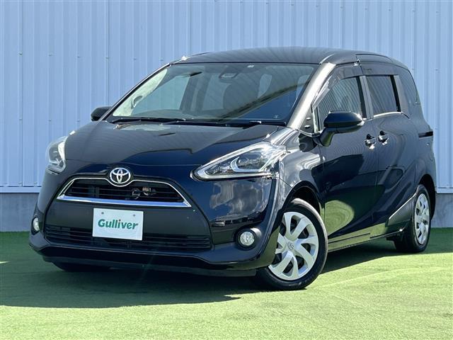 シエンタ Ｇ　クエロ　禁煙車　両側電動ドア　７型ナビ　バックカメラ　衝突軽減ブレーキ　レーンキープ　オートマチックハイビーム　ハーフレザーシート　革巻きステアリング　ステアリングスイッチ　ＬＥＤライト　フォグライト　ＥＴＣ（6枚目）