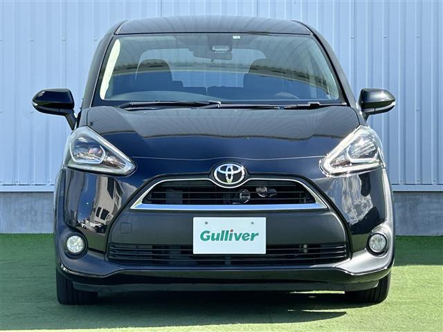 シエンタ Ｇ　クエロ　禁煙車　両側電動ドア　７型ナビ　バックカメラ　衝突軽減ブレーキ　レーンキープ　オートマチックハイビーム　ハーフレザーシート　革巻きステアリング　ステアリングスイッチ　ＬＥＤライト　フォグライト　ＥＴＣ（11枚目）