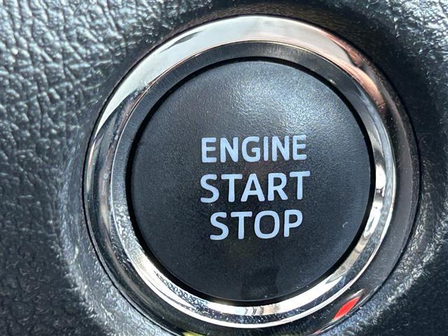 シエンタ Ｇ　クエロ　禁煙車　両側電動ドア　７型ナビ　バックカメラ　衝突軽減ブレーキ　レーンキープ　オートマチックハイビーム　ハーフレザーシート　革巻きステアリング　ステアリングスイッチ　ＬＥＤライト　フォグライト　ＥＴＣ（23枚目）