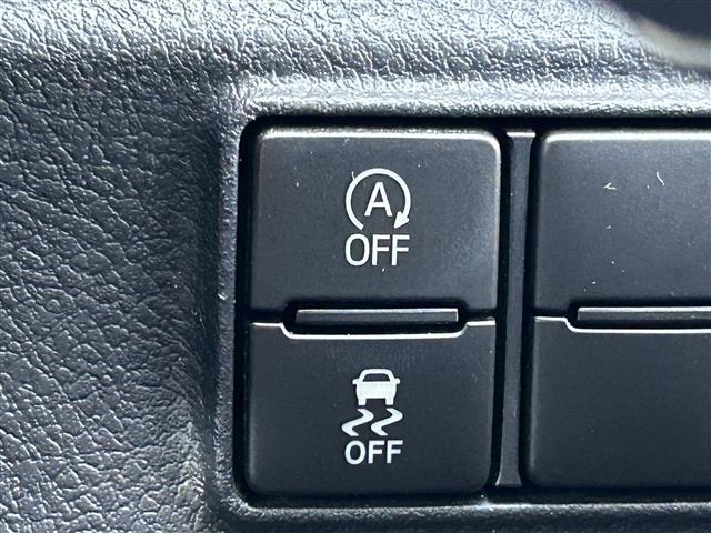 シエンタ Ｇ　クエロ　禁煙車　両側電動ドア　７型ナビ　バックカメラ　衝突軽減ブレーキ　レーンキープ　オートマチックハイビーム　ハーフレザーシート　革巻きステアリング　ステアリングスイッチ　ＬＥＤライト　フォグライト　ＥＴＣ（24枚目）