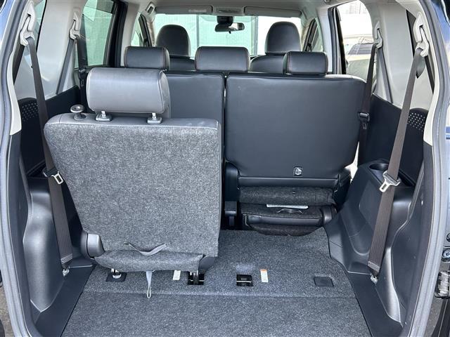 シエンタ Ｇ　クエロ　禁煙車　両側電動ドア　７型ナビ　バックカメラ　衝突軽減ブレーキ　レーンキープ　オートマチックハイビーム　ハーフレザーシート　革巻きステアリング　ステアリングスイッチ　ＬＥＤライト　フォグライト　ＥＴＣ（33枚目）