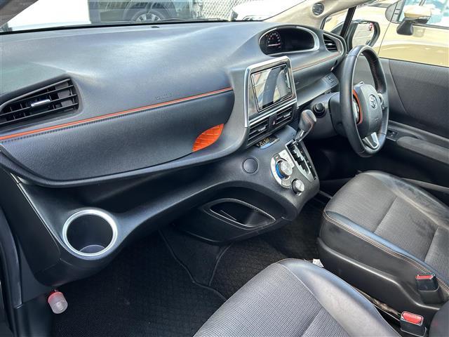 シエンタ Ｇ　クエロ　禁煙車　両側電動ドア　７型ナビ　バックカメラ　衝突軽減ブレーキ　レーンキープ　オートマチックハイビーム　ハーフレザーシート　革巻きステアリング　ステアリングスイッチ　ＬＥＤライト　フォグライト　ＥＴＣ（40枚目）