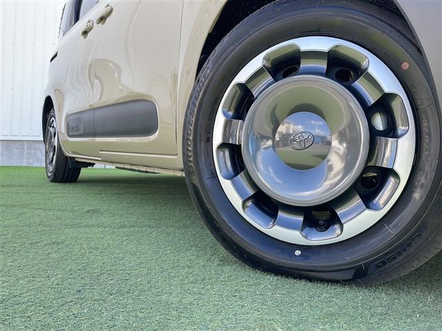 シエンタ ハイブリッドＺ　禁煙車　純正９型ナビ　パノラミックビューモニター　両側電動ドア　シートヒーター　レーダークルーズコントロール　ステアリングヒーター　ブラインドスポットモニター　プリクラッシュセーフティ　ＥＴＣ２．０（10枚目）