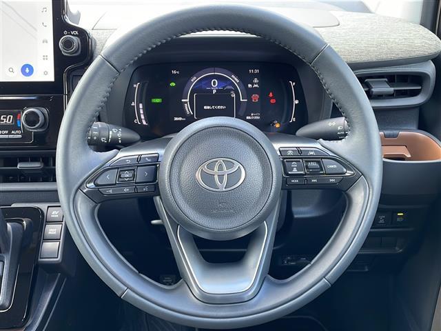 シエンタ ハイブリッドＺ　禁煙車　純正９型ナビ　パノラミックビューモニター　両側電動ドア　シートヒーター　レーダークルーズコントロール　ステアリングヒーター　ブラインドスポットモニター　プリクラッシュセーフティ　ＥＴＣ２．０（14枚目）