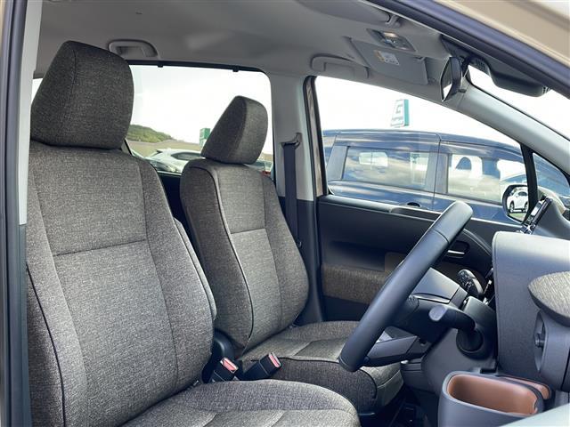 シエンタ ハイブリッドＺ　禁煙車　純正９型ナビ　パノラミックビューモニター　両側電動ドア　シートヒーター　レーダークルーズコントロール　ステアリングヒーター　ブラインドスポットモニター　プリクラッシュセーフティ　ＥＴＣ２．０（38枚目）