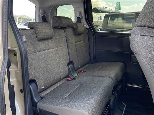 シエンタ ハイブリッドＺ　禁煙車　純正９型ナビ　パノラミックビューモニター　両側電動ドア　シートヒーター　レーダークルーズコントロール　ステアリングヒーター　ブラインドスポットモニター　プリクラッシュセーフティ　ＥＴＣ２．０（39枚目）