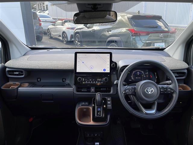 シエンタ ハイブリッドＺ　禁煙車　純正９型ナビ　パノラミックビューモニター　両側電動ドア　シートヒーター　レーダークルーズコントロール　ステアリングヒーター　ブラインドスポットモニター　プリクラッシュセーフティ　ＥＴＣ２．０（42枚目）