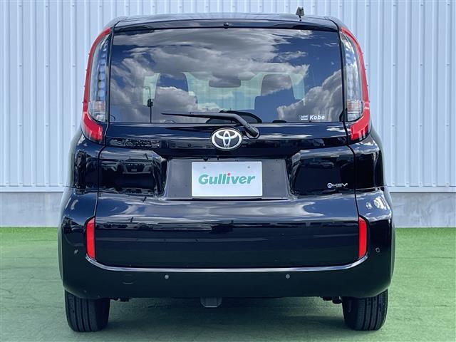 シエンタ ハイブリッドＺ　禁煙車　トヨタセーフティセンス　純正１０．５ナビ　パノラミックビューモニター　両側電動スライドドア　ＬＥＤオートライト　革巻ハンドル　純正アルミ　コーナーセンサー　シートヒーター　ステアリングヒーター（8枚目）