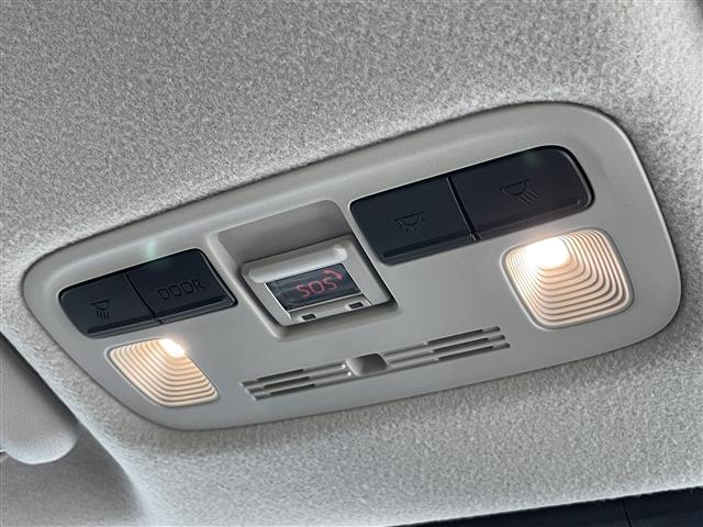 シエンタ ハイブリッドＺ　禁煙車　トヨタセーフティセンス　純正１０．５ナビ　パノラミックビューモニター　両側電動スライドドア　ＬＥＤオートライト　革巻ハンドル　純正アルミ　コーナーセンサー　シートヒーター　ステアリングヒーター（40枚目）