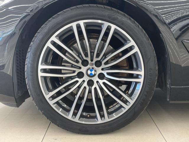 バックオーダーをご利用いただければ、希少なお車や、特定の装備のついたお車など、お客様からのご要望に応じて全国ネットワークからお探しさせて頂きます。