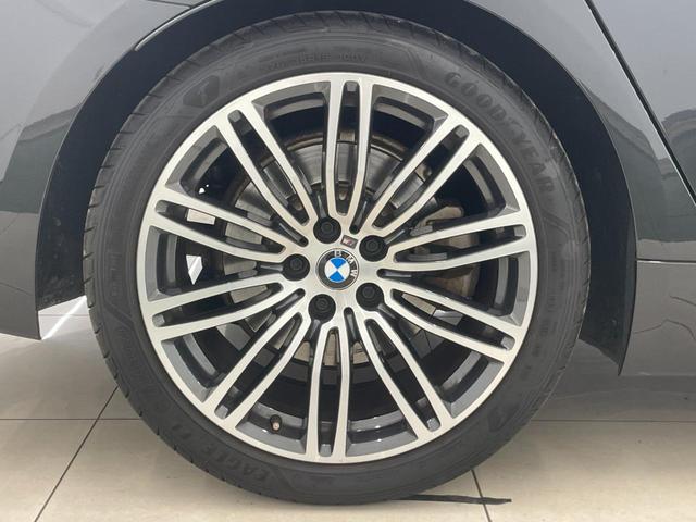 バックオーダーをご利用いただければ、希少なお車や、特定の装備のついたお車など、お客様からのご要望に応じて全国ネットワークからお探しさせて頂きます。