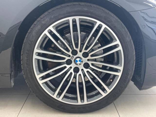 バックオーダーをご利用いただければ、希少なお車や、特定の装備のついたお車など、お客様からのご要望に応じて全国ネットワークからお探しさせて頂きます。