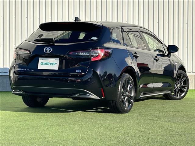 カローラツーリング ハイブリッド ダブルバイビー 禁煙車 純正9型ディスプレイオーディオ トヨタセーフティーセンス バックカメラ ブラインドスポットモニター 革巻きステアリング ステアリングヒーター シートヒーター エアーシート LEDヘッドライト(9枚目)