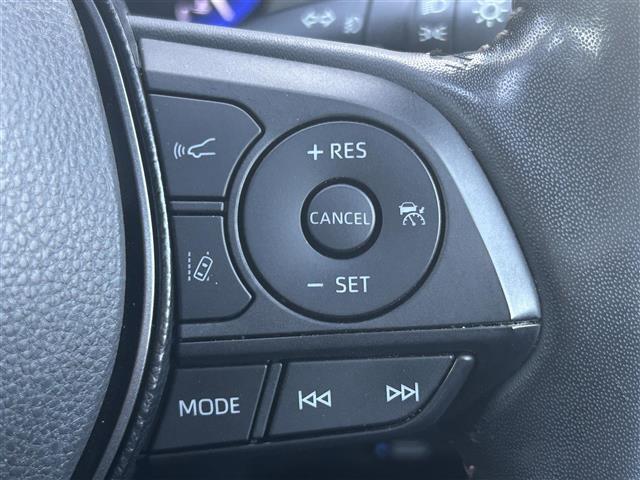 カローラツーリング ハイブリッド ダブルバイビー 禁煙車 純正9型ディスプレイオーディオ トヨタセーフティーセンス バックカメラ ブラインドスポットモニター 革巻きステアリング ステアリングヒーター シートヒーター エアーシート LEDヘッドライト(26枚目)