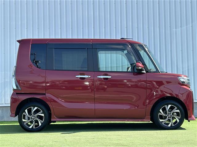 タント カスタムＸ　禁煙車　スマートアシスト　純正７型ナビ　フルセグＴＶ　バックカメラ　両側パワースライドドア　ハーフレザーシート　シートヒーター　ステアリングリモコン　プッシュスタート　スマートキー　純正フロアマット（11枚目）
