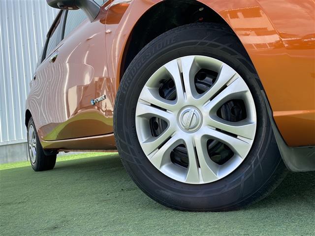 ノート ｅ－パワー　Ｘ　禁煙車　純正ＳＤナビ　アラウンドビューモニター　エマージェンシーブレーキ　車線逸脱警報　クリアランスソナー　インテリジェントルームミラー　踏み間違い衝突防止　フルセグＴＶ　Ｂｌｕｅｔｏｏｔｈ　ＥＴＣ（14枚目）