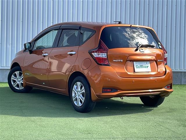 ノート ｅ－パワー　Ｘ　禁煙車　純正ＳＤナビ　アラウンドビューモニター　エマージェンシーブレーキ　車線逸脱警報　クリアランスソナー　インテリジェントルームミラー　踏み間違い衝突防止　フルセグＴＶ　Ｂｌｕｅｔｏｏｔｈ　ＥＴＣ（43枚目）