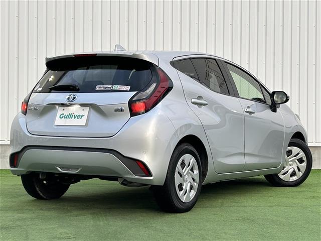 アクア G 純正ナビ機能付ディスプレイオーディオ バックカメラ トヨタセーフティセンス レーダークルーズコントロール レーントレーシングアシスト クリアランスソナー 100V電源 ドライブレコーダー ETC LE(8枚目)