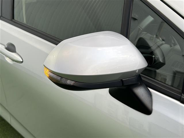 アクア G 純正ナビ機能付ディスプレイオーディオ バックカメラ トヨタセーフティセンス レーダークルーズコントロール レーントレーシングアシスト クリアランスソナー 100V電源 ドライブレコーダー ETC LE(13枚目)