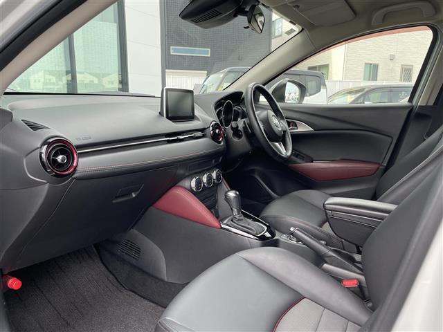 CX-3 i-ACTIVSENSE 純正ナビ フルセグ CD DVD Bluetooth USB AUX バックカメラ ハーフレザーシート LEDオートライト 純正18インチアルミ パドルシフト MTモード付(7枚目)