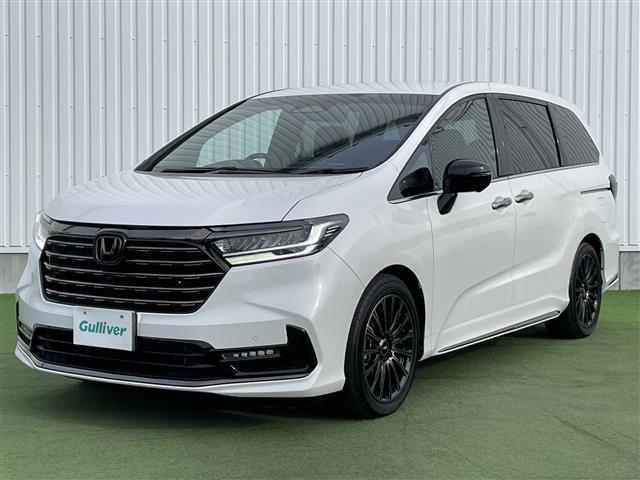 オデッセイハイブリッド e:HEVアブソルート・EXブラックエディション 禁煙車 ホンダセンシング 純正11.4インチナビ 15.6インチ後席モニター 両側パワースライドドア 本革シート シートヒーター パワーシート パワーテールゲート LEDオートライト 電子パーキング(7枚目)