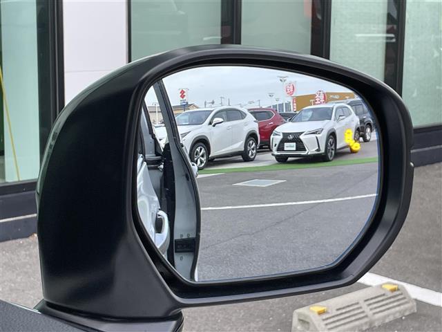 オデッセイハイブリッド e:HEVアブソルート・EXブラックエディション 禁煙車 ホンダセンシング 純正11.4インチナビ 15.6インチ後席モニター 両側パワースライドドア 本革シート シートヒーター パワーシート パワーテールゲート LEDオートライト 電子パーキング(13枚目)