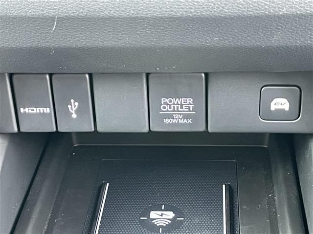 オデッセイハイブリッド e:HEVアブソルート・EXブラックエディション 禁煙車 ホンダセンシング 純正11.4インチナビ 15.6インチ後席モニター 両側パワースライドドア 本革シート シートヒーター パワーシート パワーテールゲート LEDオートライト 電子パーキング(37枚目)