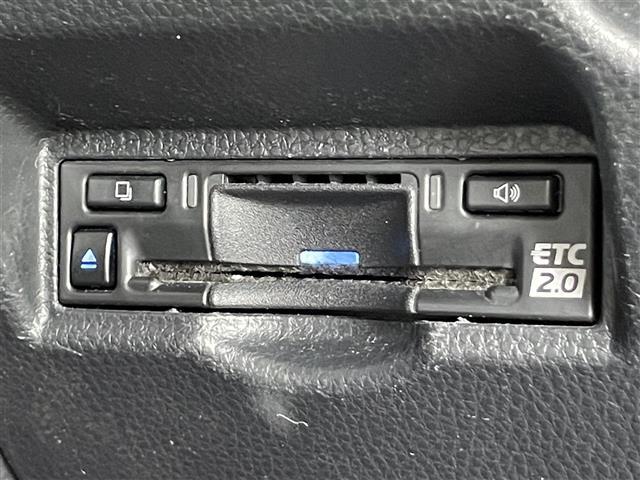 ヴォクシー ハイブリッドS-Z 禁煙 純正10.5型ナビ 全方位 HUD BSM DVD再生 ビルトインETC レーダークルコン デジタルインナーミラー HDMI シートヒーター 半革シート 両側パワスラ LEDオートライト TSS(17枚目)