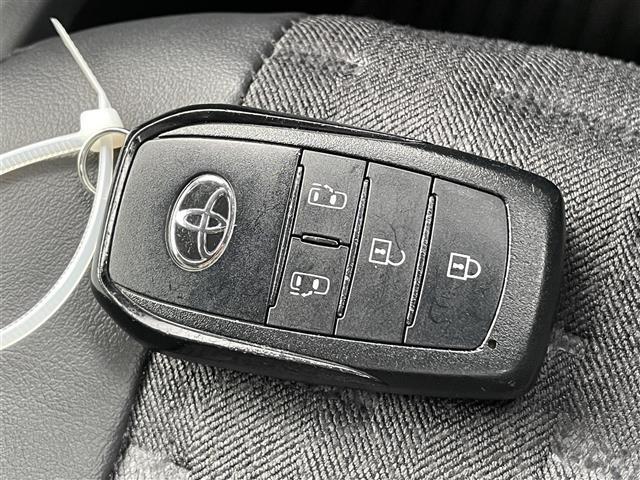 ヴォクシー ハイブリッドS-Z 禁煙 純正10.5型ナビ 全方位 HUD BSM DVD再生 ビルトインETC レーダークルコン デジタルインナーミラー HDMI シートヒーター 半革シート 両側パワスラ LEDオートライト TSS(22枚目)