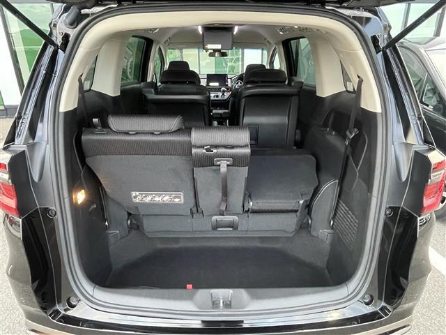 オデッセイ アブソルート 禁煙車 純正10型ナビ 全方位 後席モニター 両側パワスラ ハーフレザーシート パワーシート オットマン 革巻きステアリング ステアリングリモコン LEDヘッドライト スマートキー プッシュスタート(25枚目)