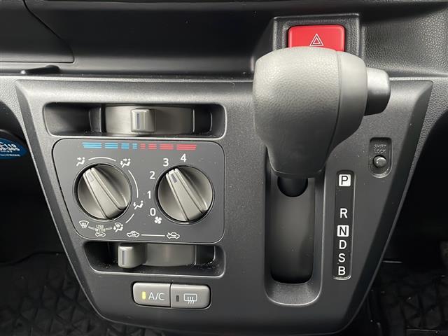 ミライース Ｌ　ＳＡＩＩＩ　禁煙車　スマートアシストＩＩＩ　社外７インチメモリナビ　Ｂｌｕｅｔｏｏｔｈ　ＵＳＢ　ｉＰｏｄ　ＡＵＸ　バックカメラ　リモコンキー　アイドリングストップ　パワーステアリング　パワーウィンドウ　電動格納ミ（14枚目）