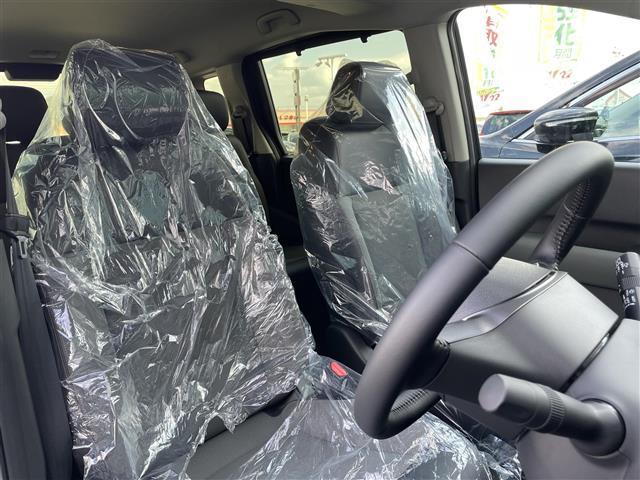 フリード e:HEVクロスター 登録済未使用車 純正9型ナビ バックカメラ ホンダセンシング 両側パワースライドドア シートヒーター ブラインドスポットモニター LEDライト 革巻きステアリング ステアリングリモコン スマートキー(23枚目)