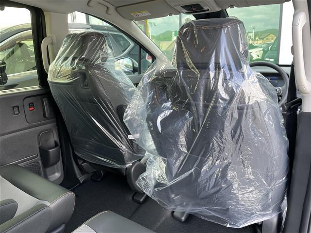 フリード e:HEVクロスター 登録済未使用車 純正9型ナビ バックカメラ ホンダセンシング 両側パワースライドドア シートヒーター ブラインドスポットモニター LEDライト 革巻きステアリング ステアリングリモコン スマートキー(24枚目)