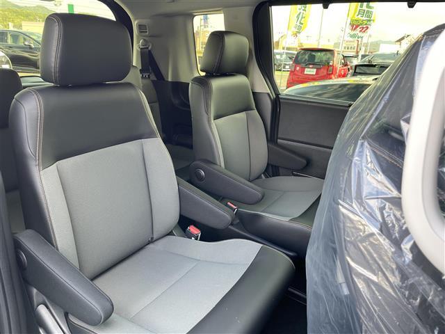 フリード e:HEVクロスター 登録済未使用車 純正9型ナビ バックカメラ ホンダセンシング 両側パワースライドドア シートヒーター ブラインドスポットモニター LEDライト 革巻きステアリング ステアリングリモコン スマートキー(25枚目)