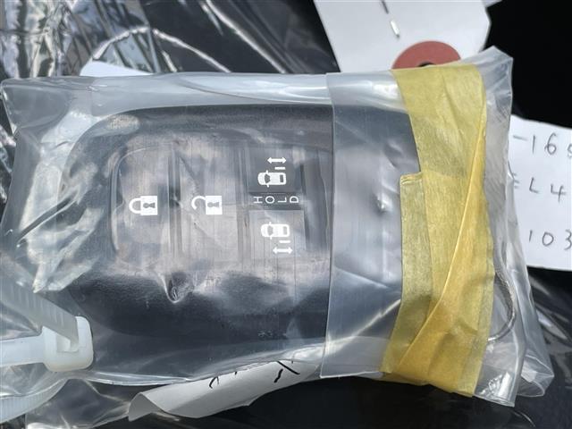 フリード e:HEVクロスター 登録済未使用車 純正9型ナビ バックカメラ ホンダセンシング 両側パワースライドドア シートヒーター ブラインドスポットモニター LEDライト 革巻きステアリング ステアリングリモコン スマートキー(31枚目)