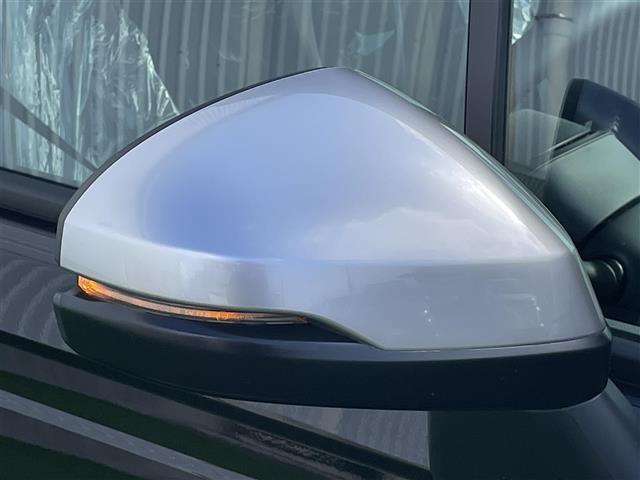 フリード e:HEVクロスター 登録済未使用車 純正9型ナビ バックカメラ ホンダセンシング 両側パワースライドドア シートヒーター ブラインドスポットモニター LEDライト 革巻きステアリング ステアリングリモコン スマートキー(33枚目)